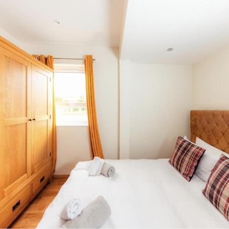 Luxury Cottage With Stunning Views Near Fairy Pools - School House 3 Carbost  Exteriér fotografie