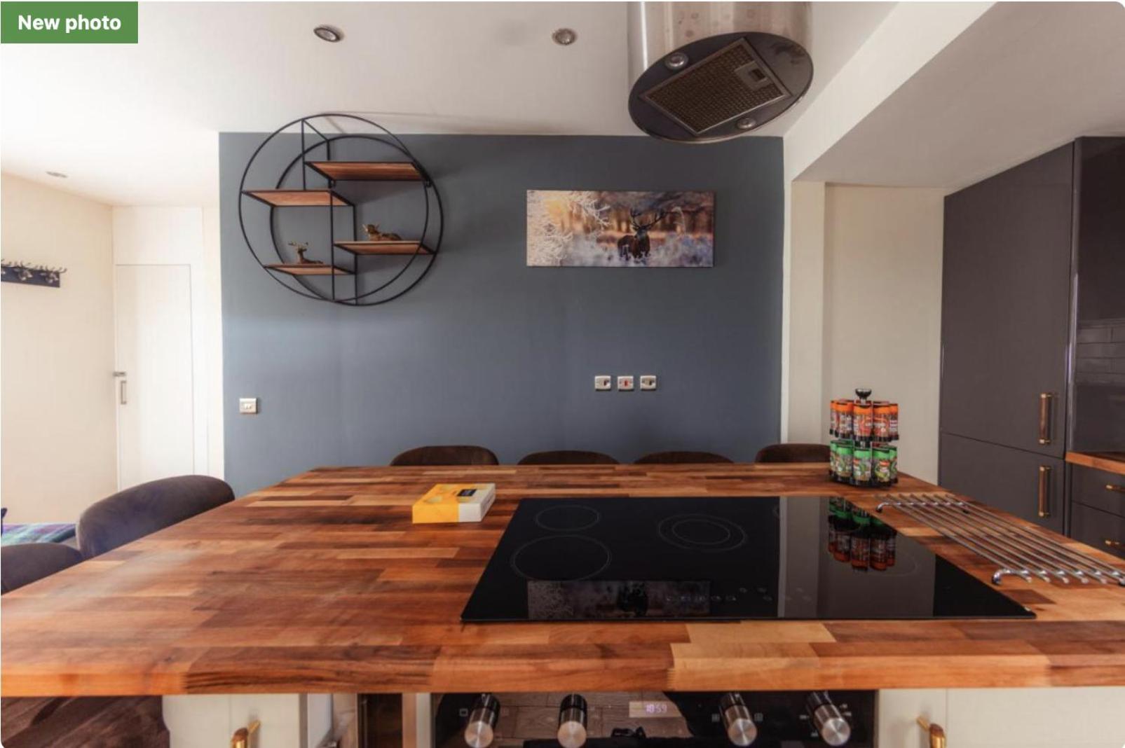 Luxury Cottage With Stunning Views Near Fairy Pools - School House 3 Carbost  Exteriér fotografie