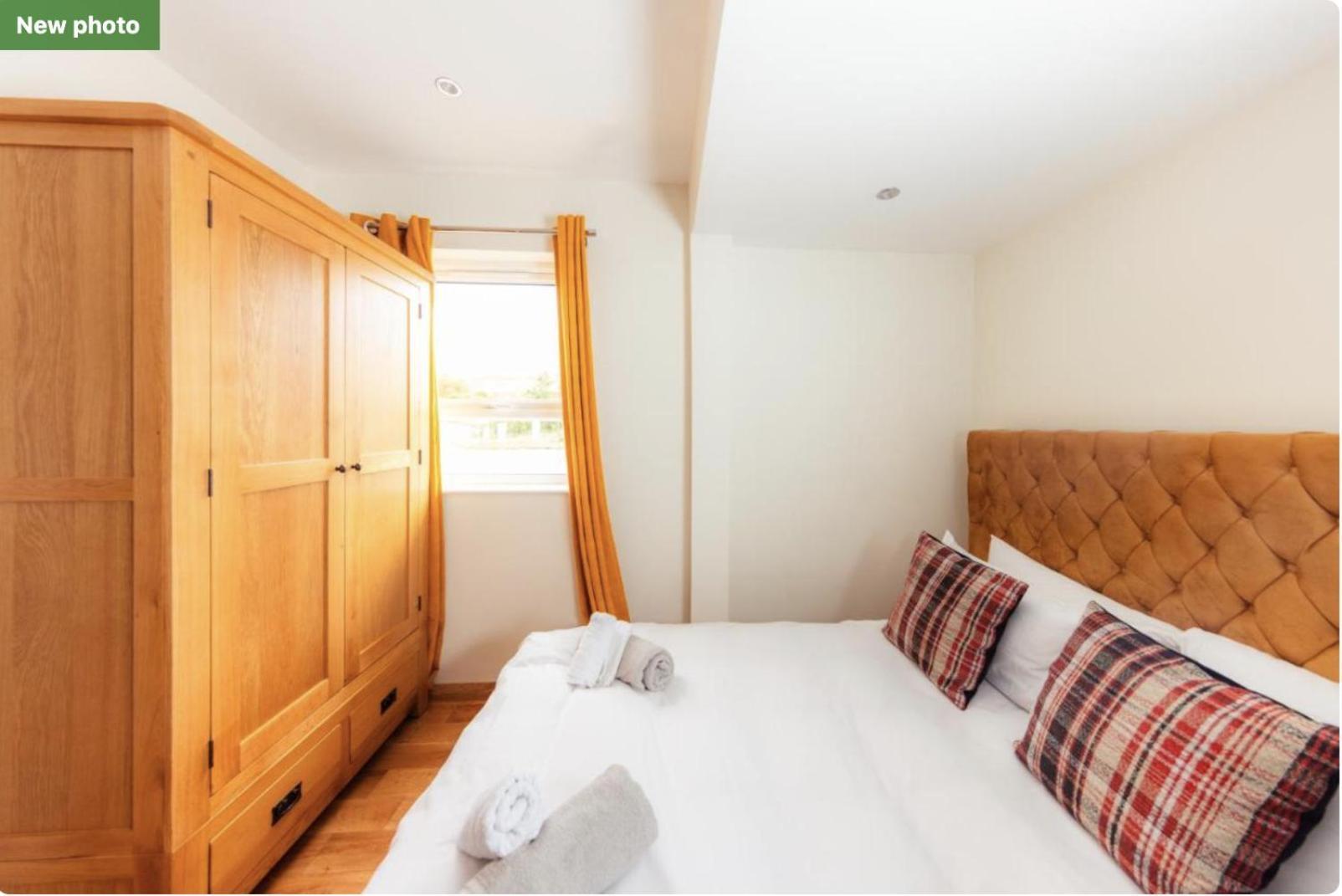 Luxury Cottage With Stunning Views Near Fairy Pools - School House 3 Carbost  Exteriér fotografie
