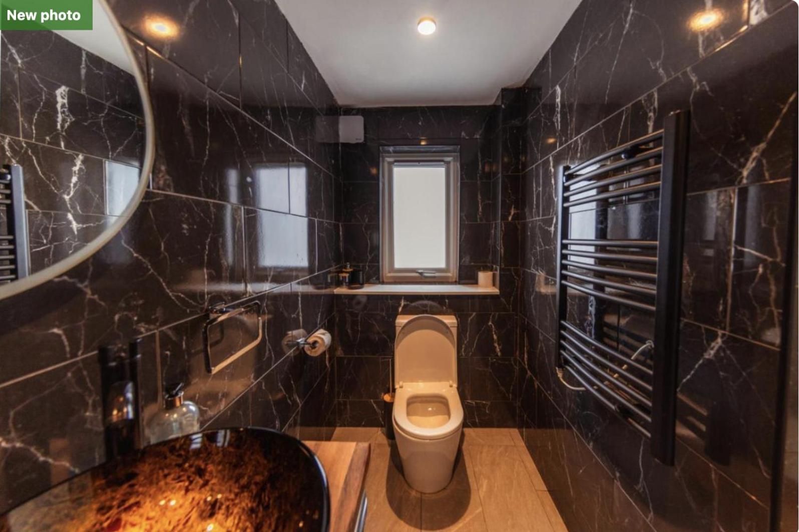 Luxury Cottage With Stunning Views Near Fairy Pools - School House 3 Carbost  Exteriér fotografie